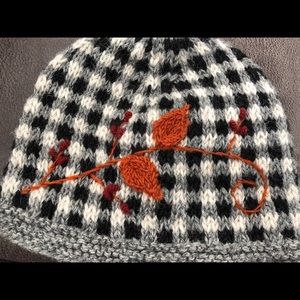 Rising Tide Wool Houndstooth Beanie